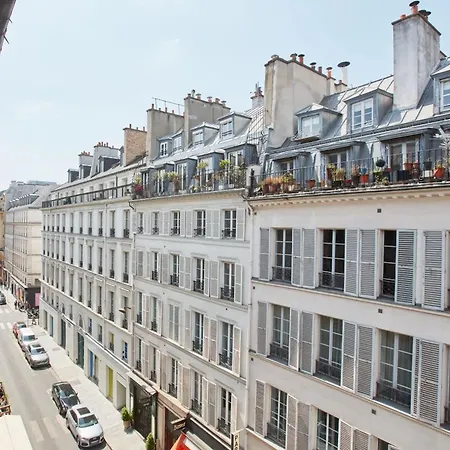 Apartment Bnbnova - 2br - Palais Garnier & Place Vendome Paris